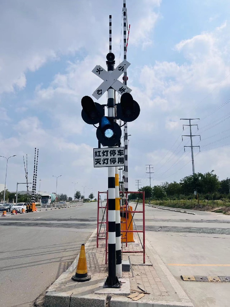 內蒙古赤峰無線傳輸道口安裝完成